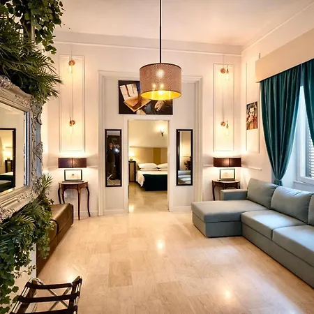 فندق Spanish Steps Boutique - Madame Sofia Secret 3*