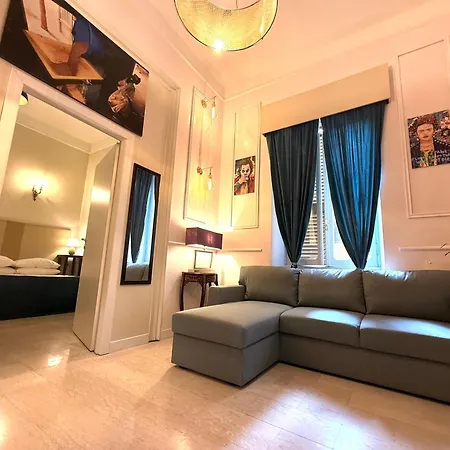 فندق Spanish Steps Boutique - Madame Sofia Secret 3*